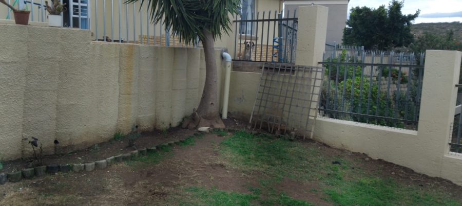 To Let 3 Bedroom Property for Rent in Island View Western Cape